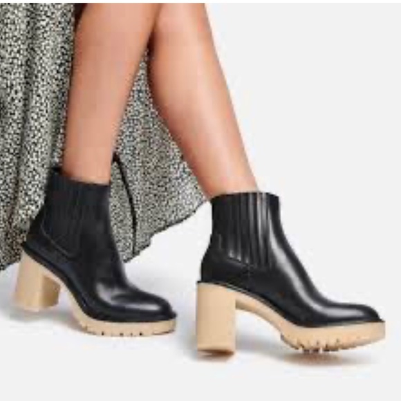 Dolce Vita Black Caster H2O Chelsea Leather Chunky Heel Ankle Boots Size 7 - Picture 2 of 14